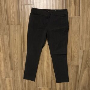 Loft factory signature dark gray modern skinny ankle size 12